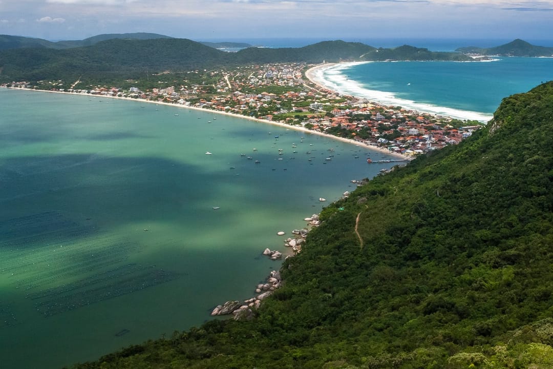 Invertir en Santa Catarina: Guía Completa para Inversores de Habla Hispana