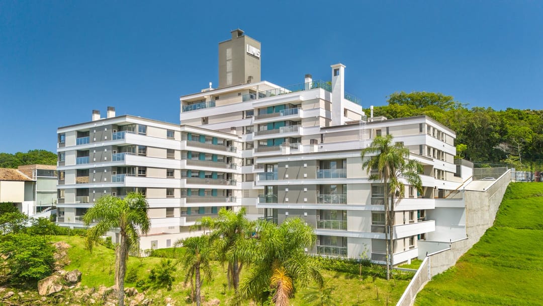 Coastal Yields: High ROI in Itapema and Porto Belo