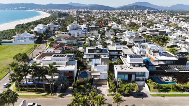 Luxury Houses in Florianópolis: The Complete 2026 Buyer's Guide